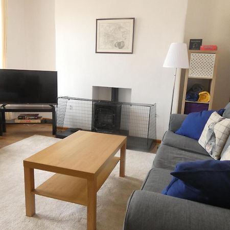 Central 2-Bed Flat In Edimburgo Esterno foto