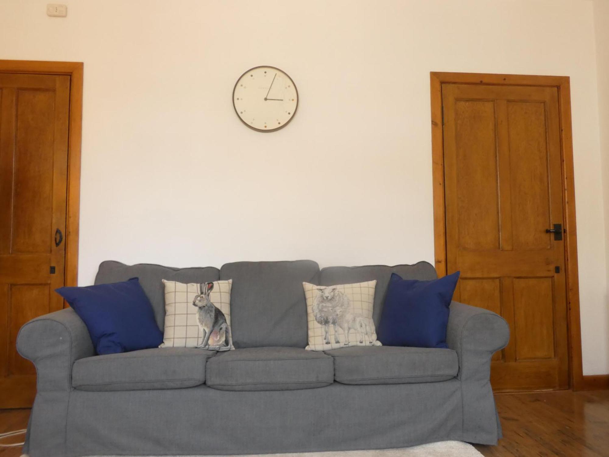 Central 2-Bed Flat In Edimburgo Esterno foto