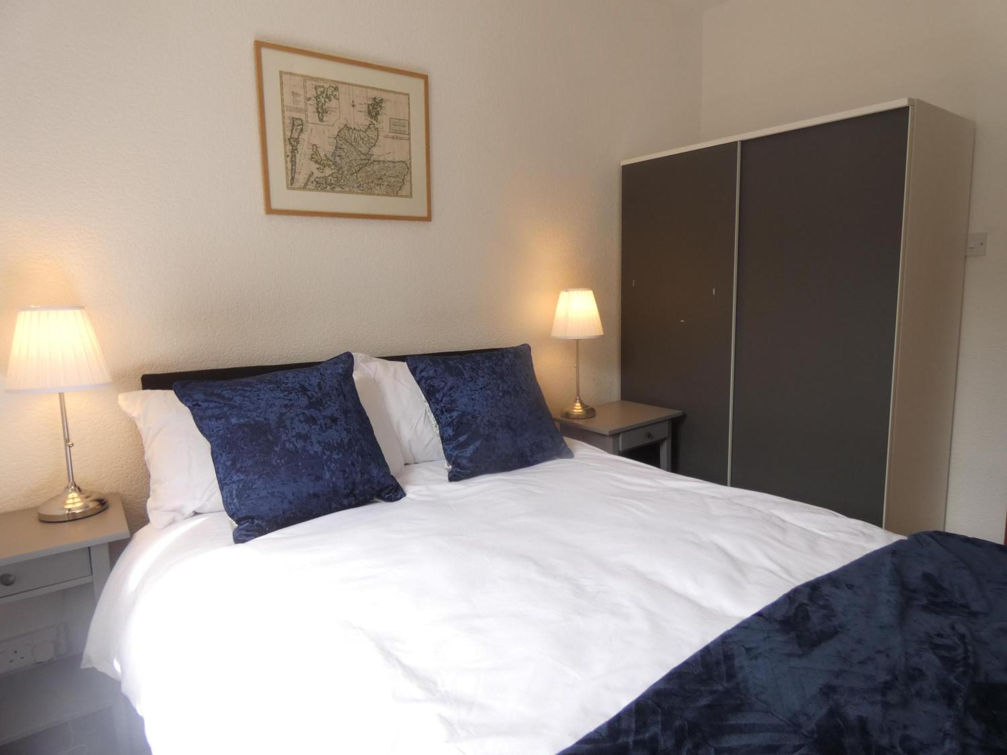 Central 2-Bed Flat In Edimburgo Esterno foto