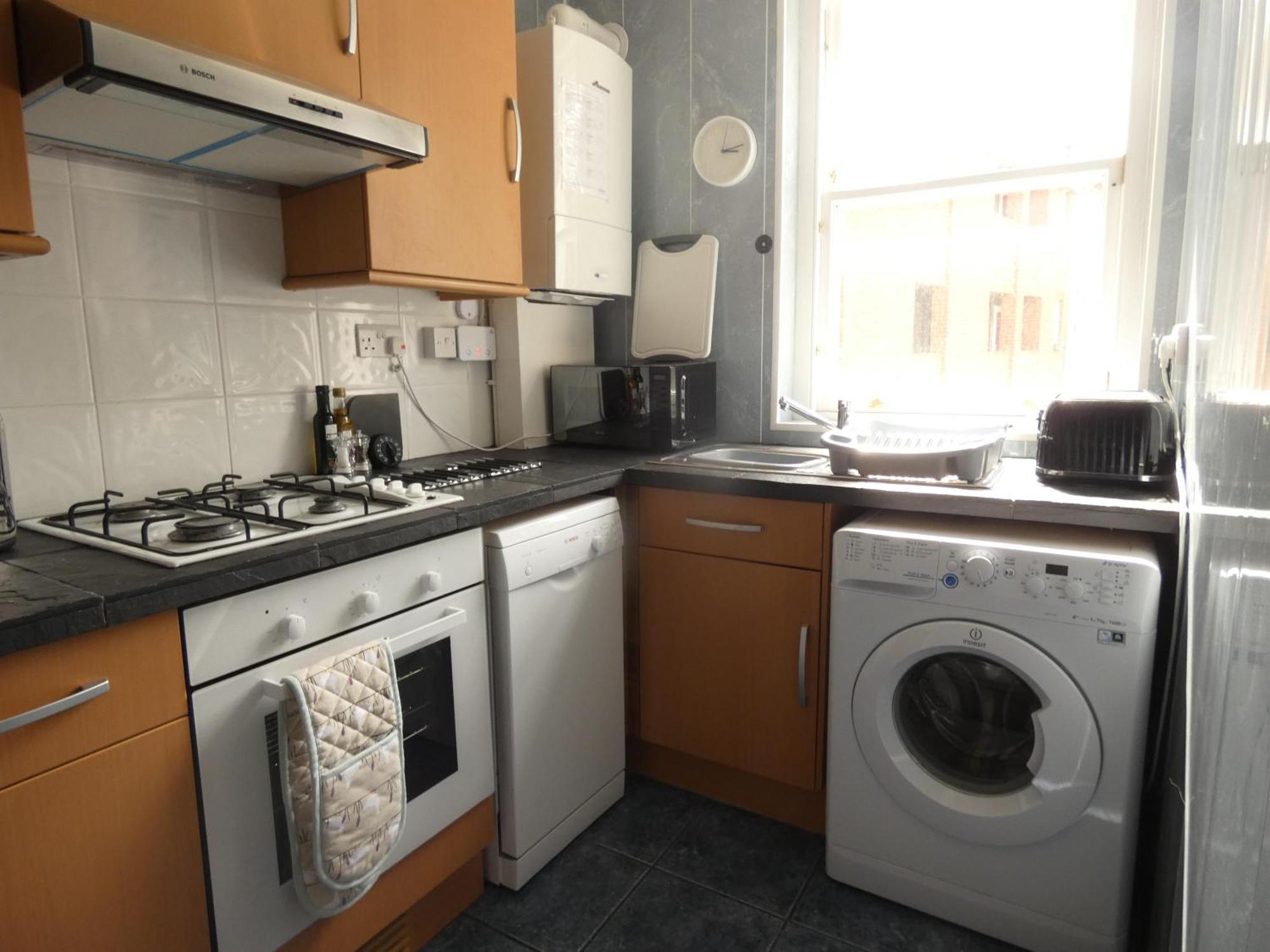 Central 2-Bed Flat In Edimburgo Esterno foto